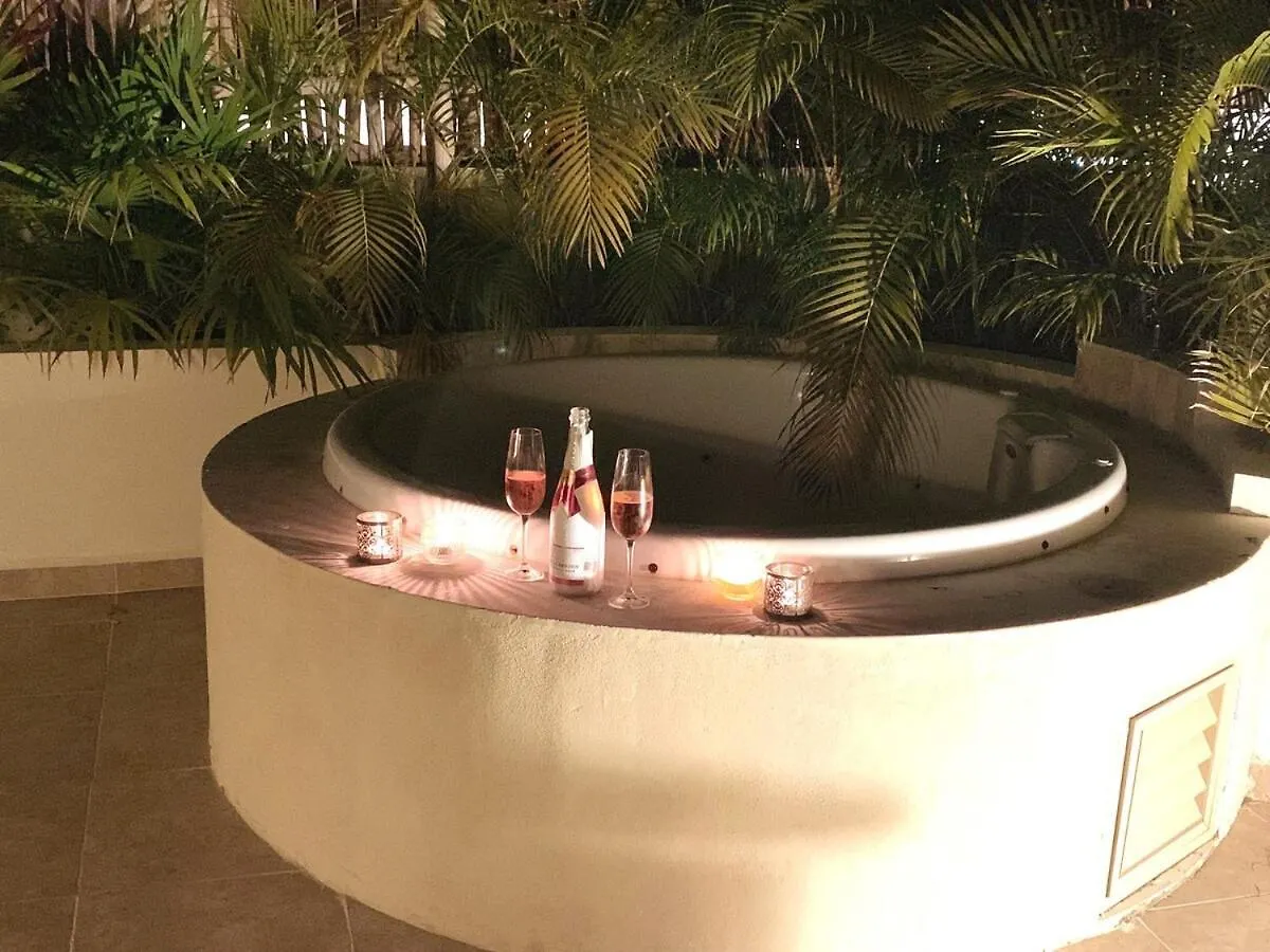 Spacious Penthouse With Private Rooftop & Jacuzzi Tulum